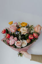 Load image into Gallery viewer, XL Hand-tied Bouquet
