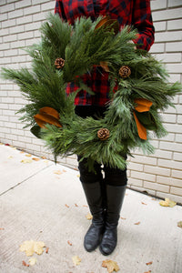 HOLIDAY WREATHS