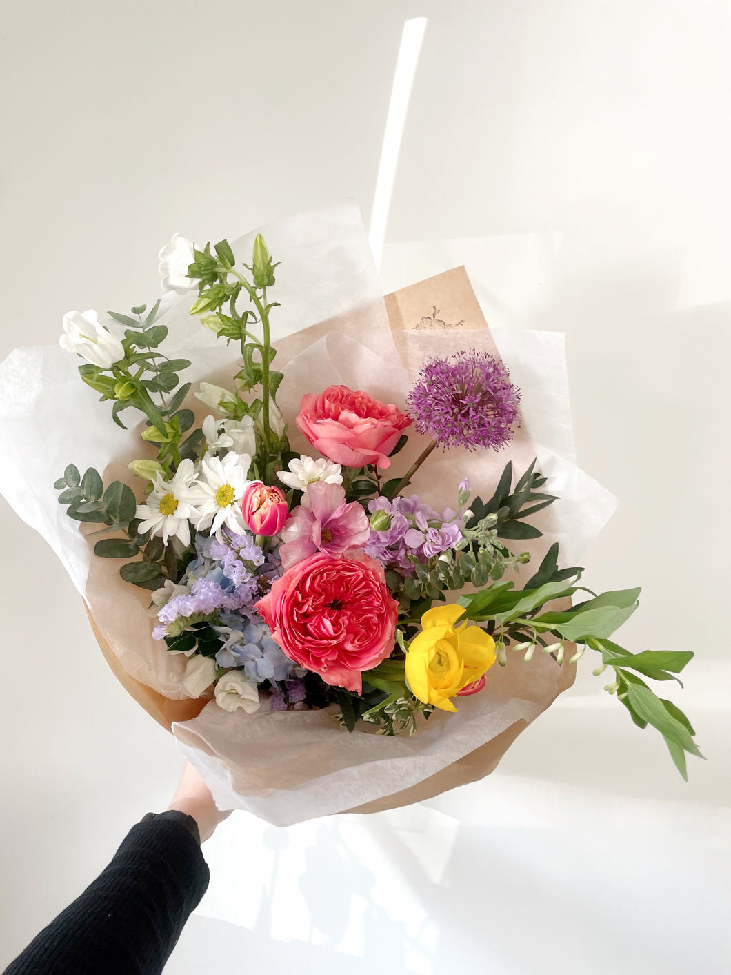Large Hand-tied Bouquet